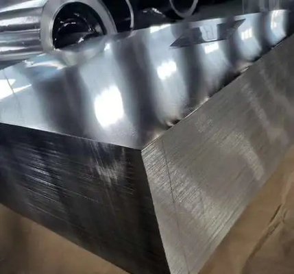 JIS G3303 Stalowa blacha ocynkowana Lakierowana drukowana Błędny druk 5,6 / 2,8 100 mm-1500 mm Szerokość